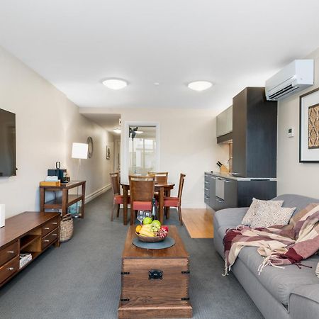 The Beacon - 2 Bedroom Town Center Apartment Квинстаун Экстерьер фото